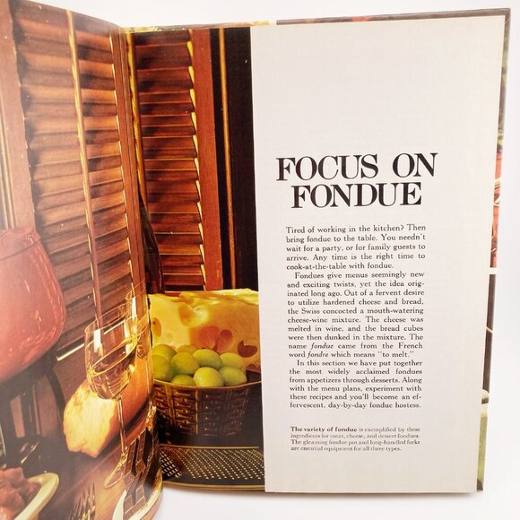 BETTER HOMES & GARDENS Vintage Fondue and Tabletop Cooking 1970s cookbook - Picture 6 of 16